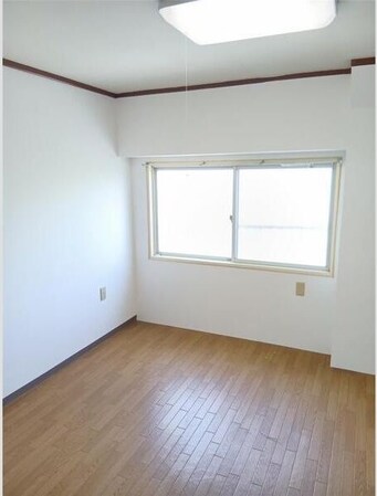 ポップ高槻の物件内観写真